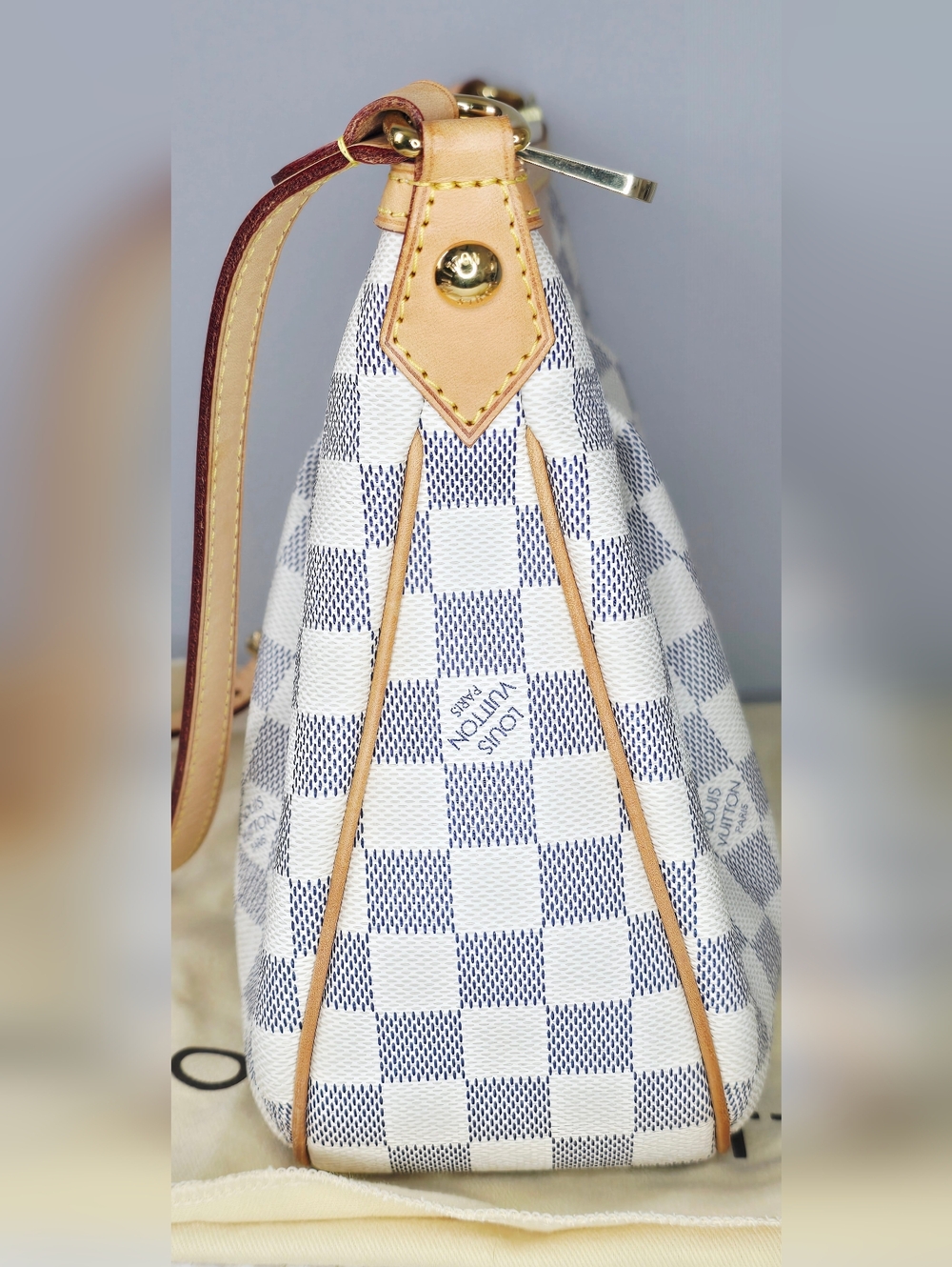 Louis Vuitton Damier Azur Siracusa PM Crossbody - Picture 8 of 14